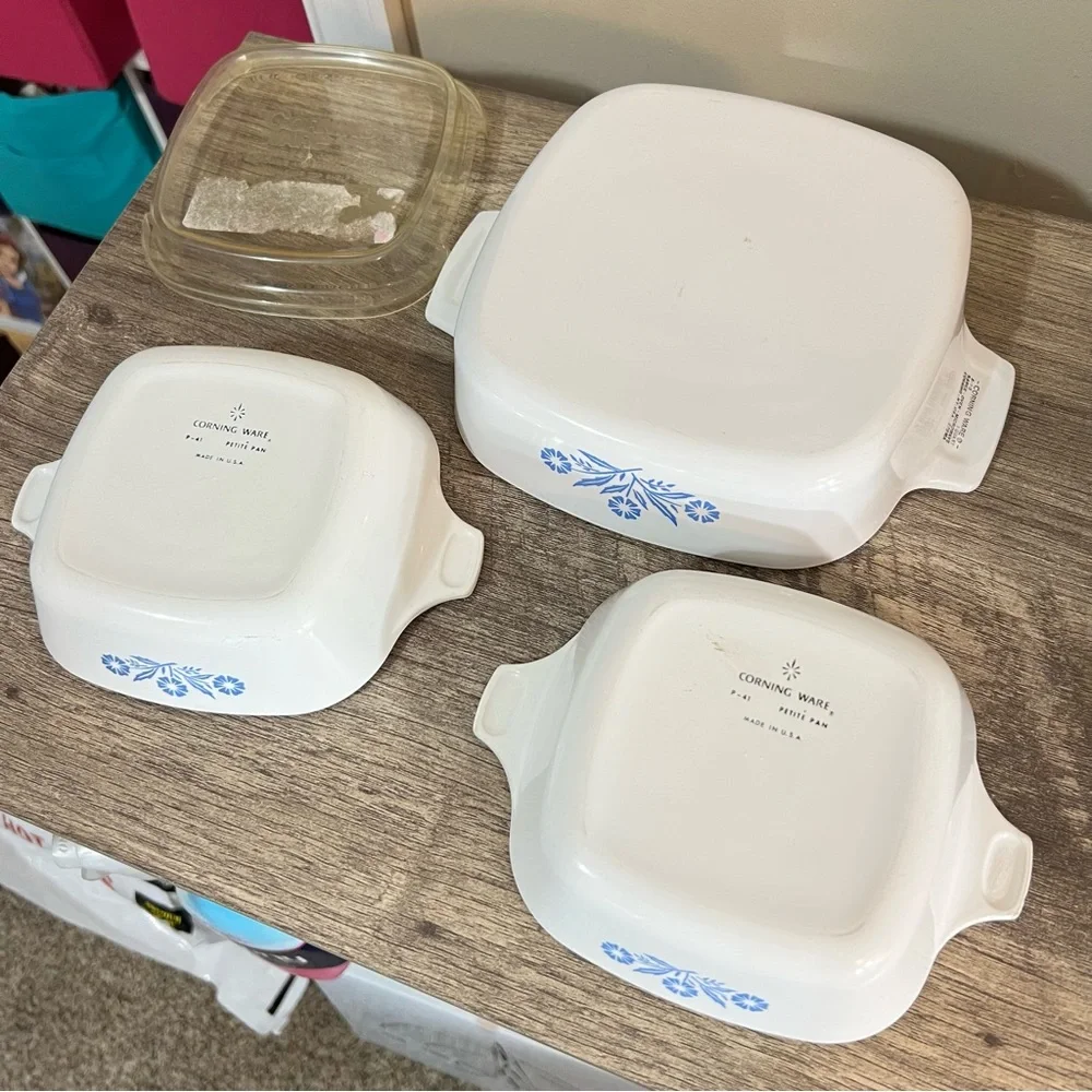 Set of 3 Vintage Cornflower Blue Corning Ware Casserole Dishes 2 Petite & a 1 Qt